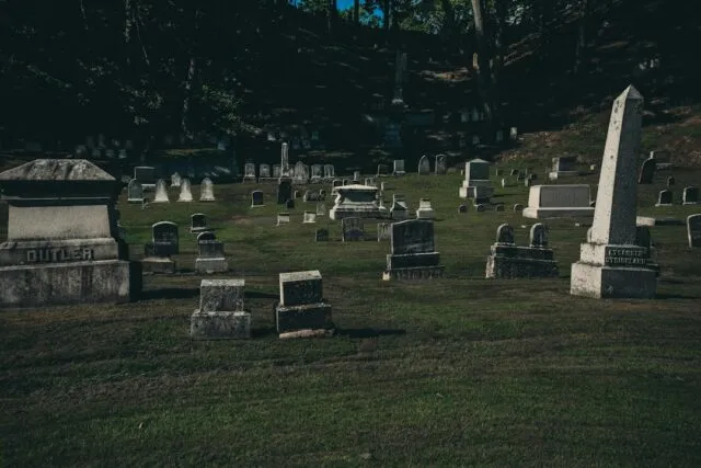 Photo cemetery history